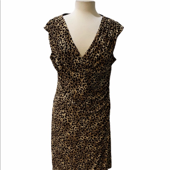 Evan Picone Dresses & Skirts - Evan Picone Leopard Print Cocktail Sheath Dress 16